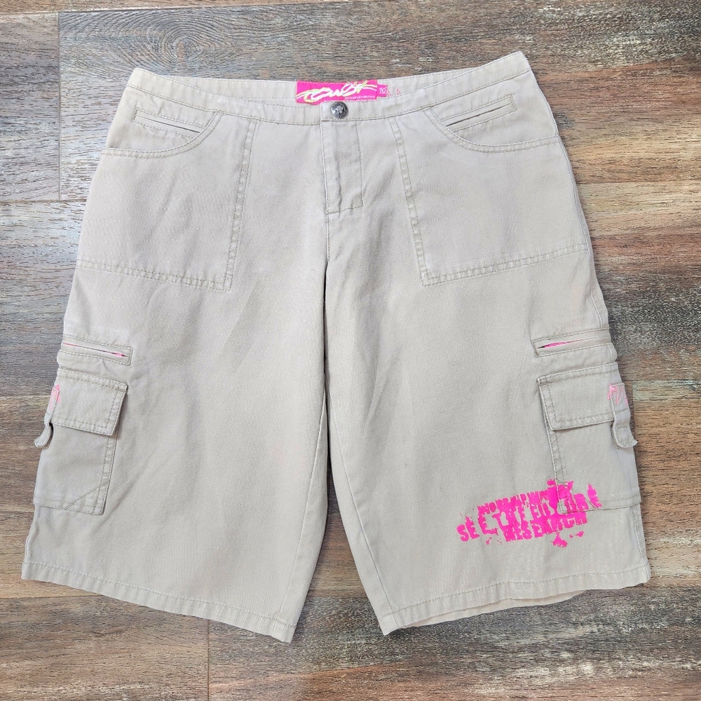 VINTAGE CULT INDUSTRIES LO WAIST BERMUDA CARGO SHORTS SIZE 10